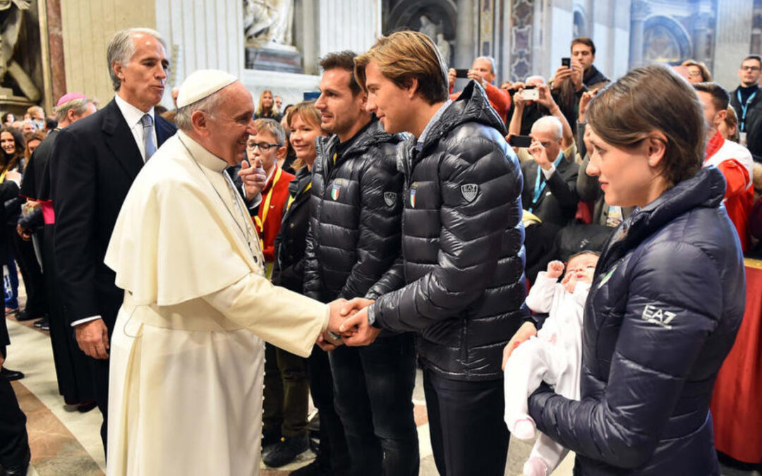 Addio a Papa Francesco, oggi gare sospese in onore del Pontefice tifoso e amante dello sport